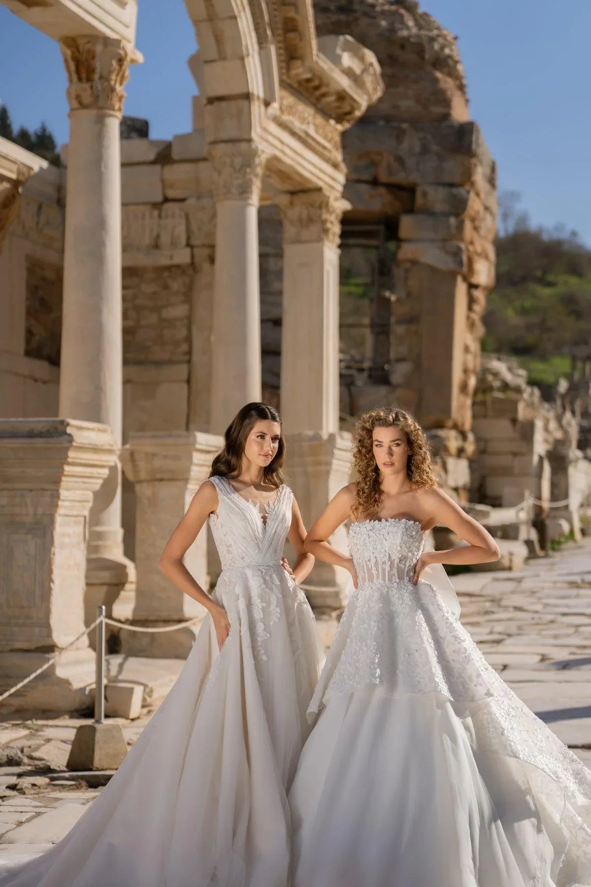 Antonia Düz Yaka Straplez A Kesim Gelinlik - Mediha Cambaz Bridal
