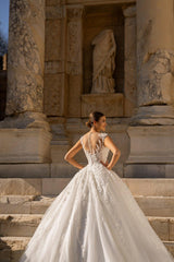 Arsineo Düşük Kollu Çiçek Aplikeli Prenses Kesim Gelinlik