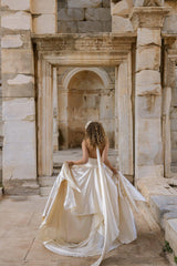 Hanne İpek Saten Drapeli Helen Gelinlik