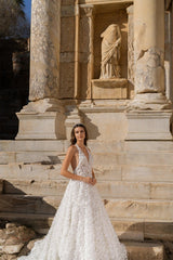 Cicero Boyundan Bağlamalı Çiçekli A Kesim Gelinlik