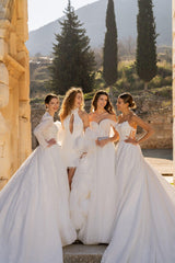 Hermias Halter Yaka Pelerinli Mini After Party Elbisesi