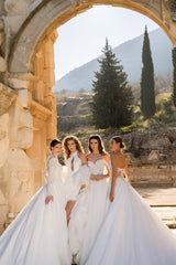 Hermias Halter Yaka Pelerinli Mini After Party Elbisesi