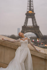 Renoir Kalp Yaka Işıltılı Entegre Etekli Düz Kesim Gelinlik