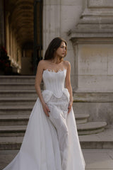 Tulipe Saten Korsajlı Straplez Entegre Etekli Balık Gelinlik