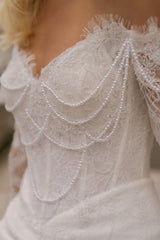 La Belle Uzun Kollu Kayık Yaka İncili Fransız Dantelli Balık Gelinlik