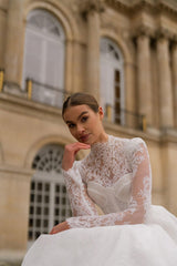 Verano Hakim Yaka Fransız Dantelli Uzun Kollu A Kesim Gelinlik