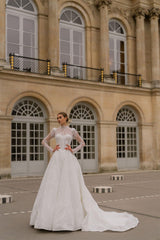 Verano Hakim Yaka Fransız Dantelli Uzun Kollu A Kesim Gelinlik