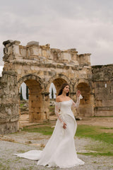 Nerva Uzun Kollu Fransız Dantelli Balık Gelinlik