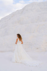 Herodotus Kare Yaka Brokarlı Prenses Gelinlik