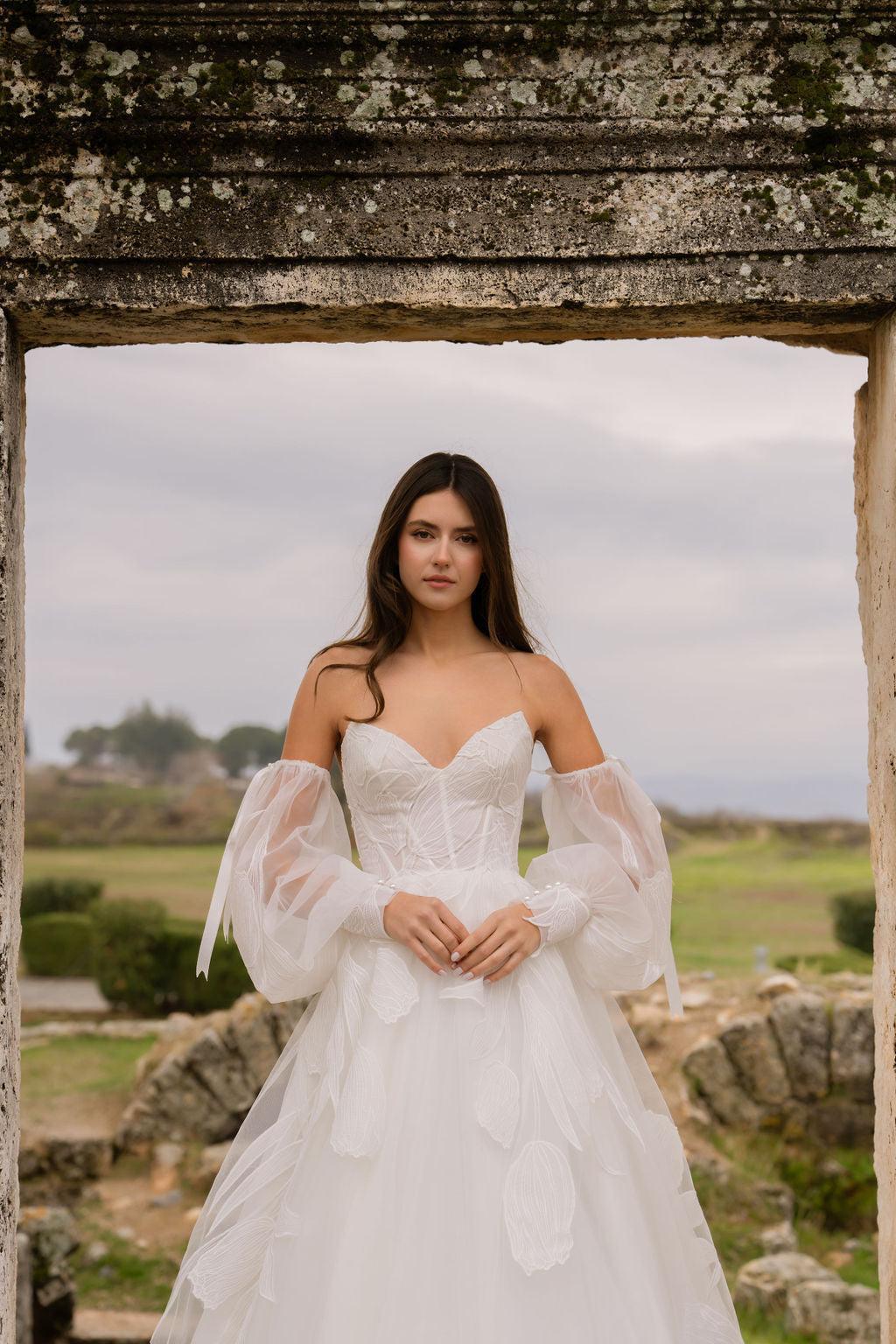 Diana Balon Kollu Helenistik A Kesim Gelinlik - Mediha Cambaz Bridal