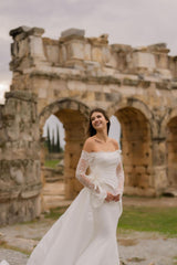 Nerva Uzun Kollu Fransız Dantelli Balık Gelinlik