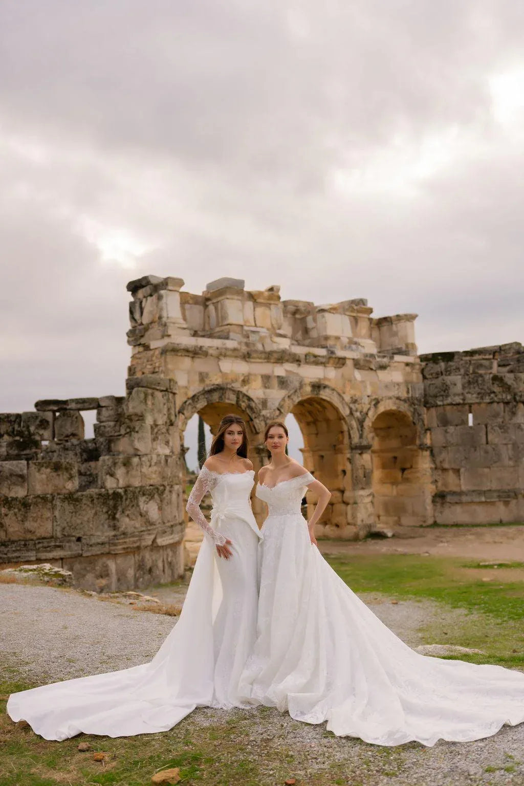Nerva Uzun Kollu Fransız Dantelli Balık Gelinlik - Mediha Cambaz Bridal