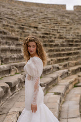 Hadrian Kalp Yaka Fransız Dantelli Balık Gelinlik