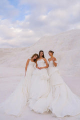 Herodotus Kare Yaka Brokarlı Prenses Gelinlik