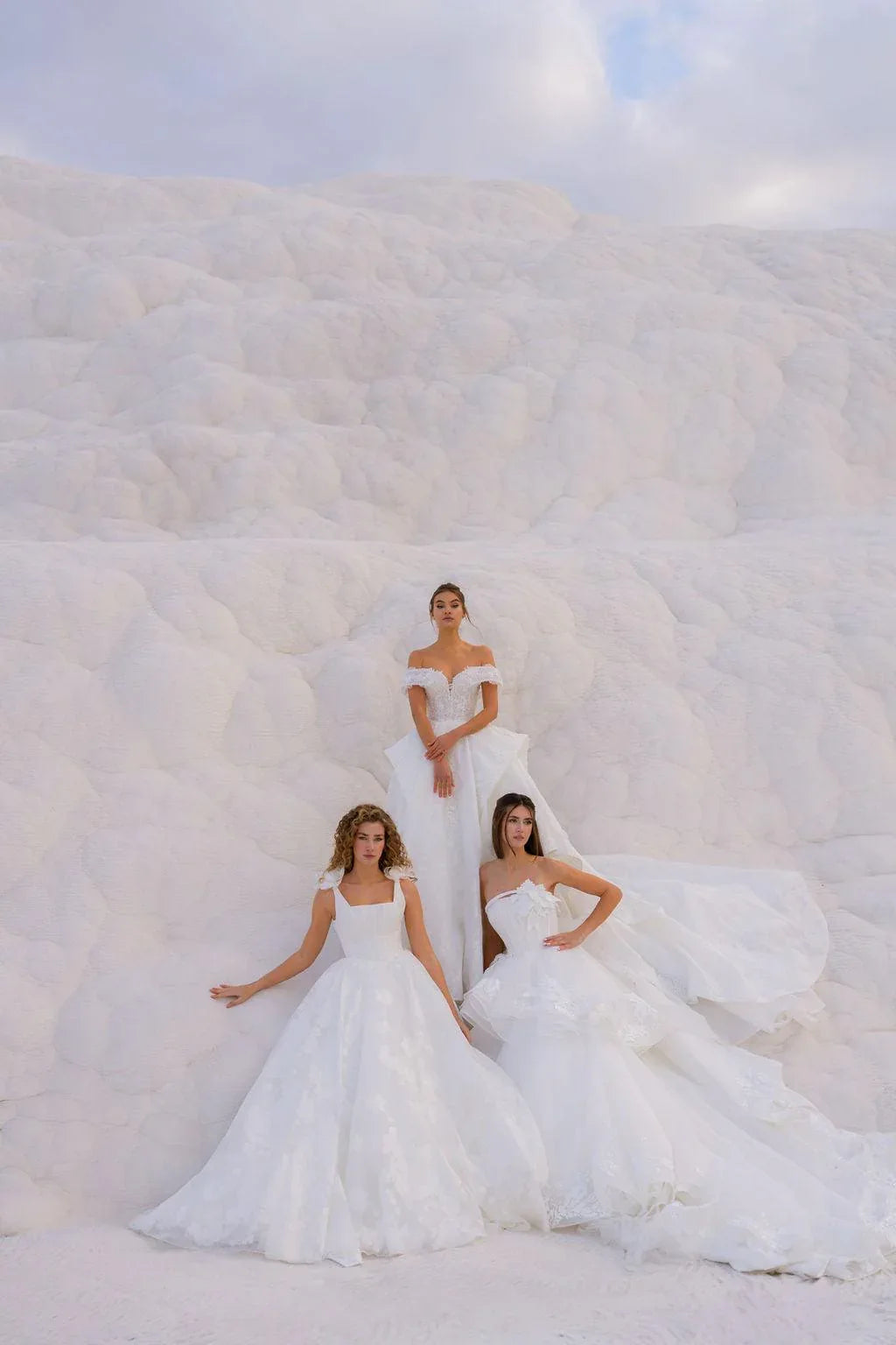 Midas Straplez Katmanlı Etekli Prenses Gelinlik - Mediha Cambaz Bridal
