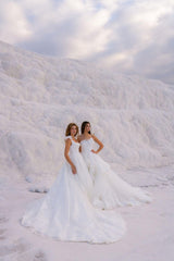 Midas Straplez Katmanlı Etekli Prenses Gelinlik