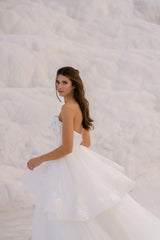 Midas Straplez Katmanlı Etekli Prenses Gelinlik