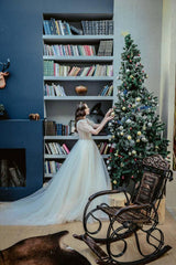 Ada Işıltılı Kısa Kol V Yaka A Kesim Gelinlik - Mediha Cambaz Bridal