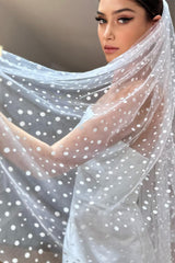 Alyte Kadife Dokulu Puantiyeli Kısa Tül Duvak - Mediha Cambaz Bridal