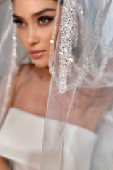 Amber Çizgisel Dantel İşlemeli Özel Tasarım Uzun Duvak - Mediha Cambaz Bridal