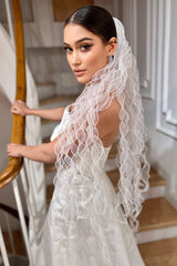 Andy Fırfırlı Mat Organze Kısa Özel Tasarım Duvak - Mediha Cambaz Bridal