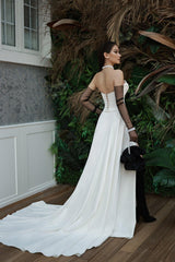 Beverly Straplez Derin Yırtmaçlı Düz Kesim Gelinlik - Mediha Cambaz Bridal