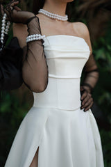 Beverly Straplez Derin Yırtmaçlı Düz Kesim Gelinlik - Mediha Cambaz Bridal