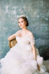 Bloom Fırfır Detaylı Kuyruklu A Kesim Gelinlik - Mediha Cambaz Bridal