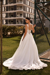 Blossom Üç Boyutlu Dantel İşlemeli A Kesim Gelinlik - Mediha Cambaz Bridal