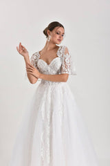 Butterfly Dantelli Helen A Kesim Gelinlik - Mediha Cambaz Bridal