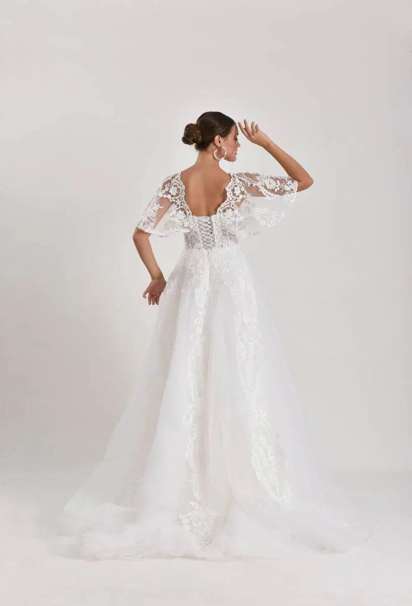 Butterfly Dantelli Helen A Kesim Gelinlik - Mediha Cambaz Bridal