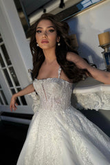 Carmin Dantel Kare Yaka Prenses Model Gelinlik - Mediha Cambaz Bridal