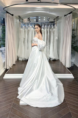 Caserta Drapeli Balon Kollu A Kesim Gelinlik - Mediha Cambaz Bridal