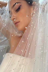 Coco İnci İşlemeli Kısa Hayal Tül Duvak - Mediha Cambaz Bridal