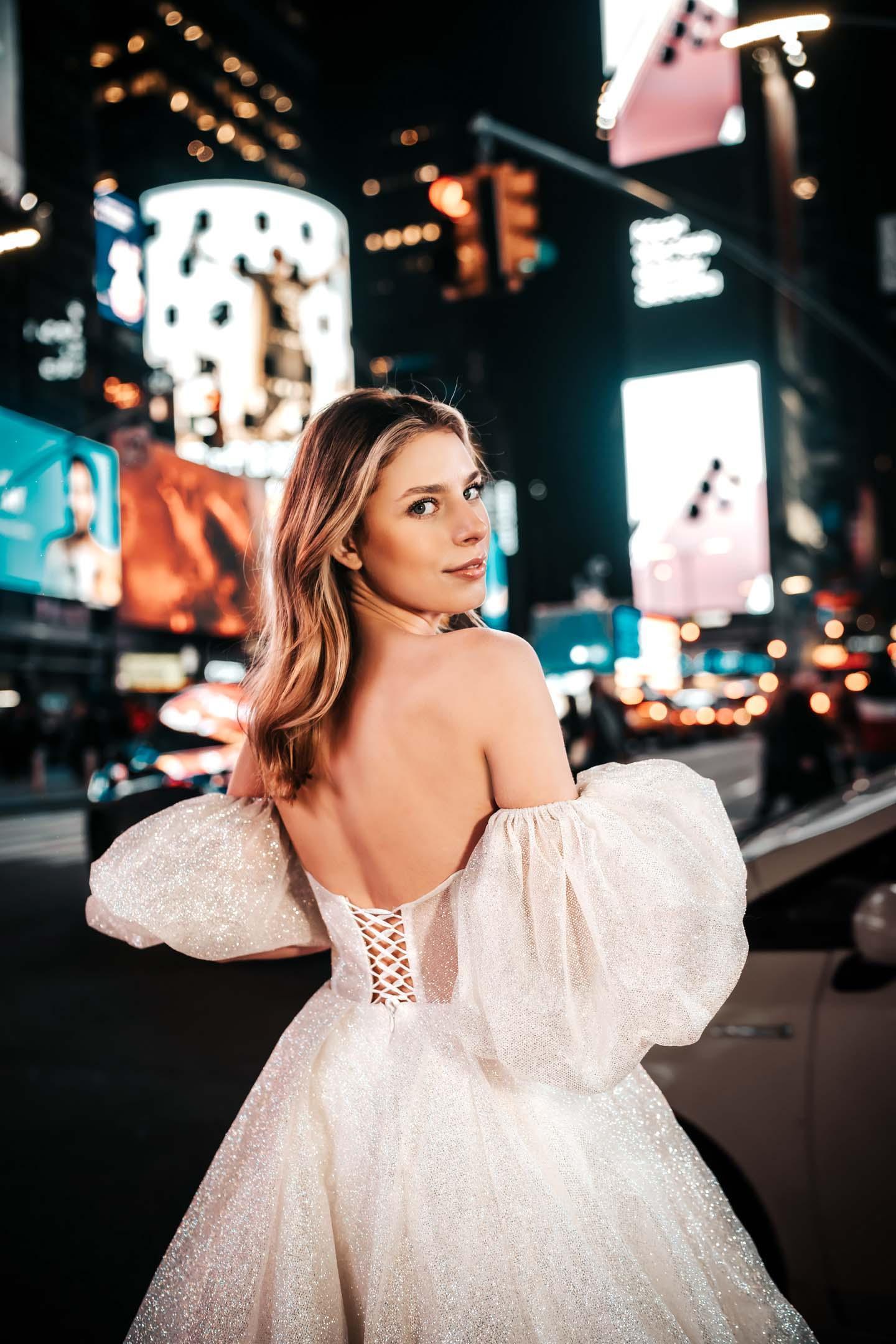Cole Balon Kol Modern A Kesim Elbise Gelinlik - Mediha Cambaz Bridal