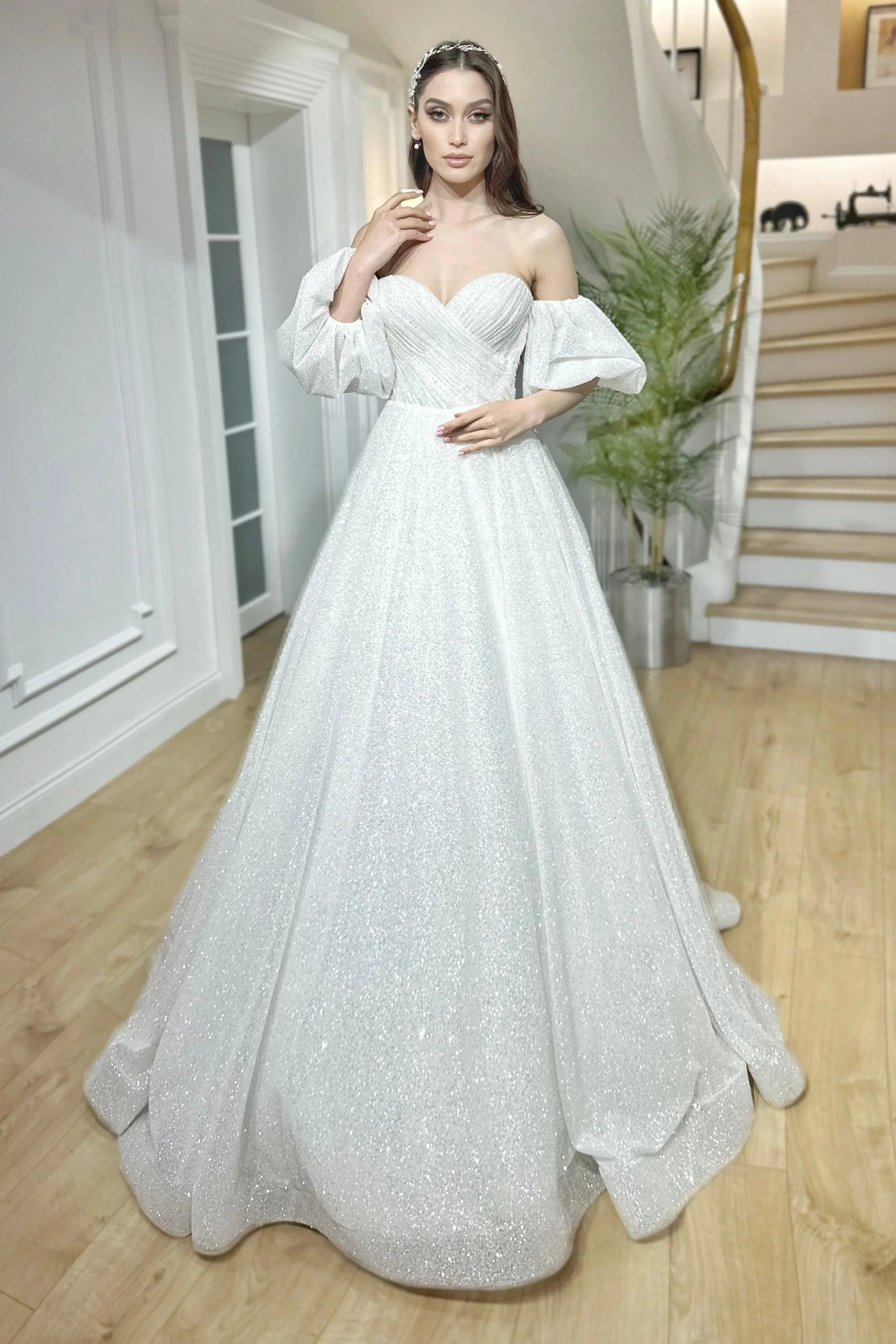Colly Düşük Balon Kollu A Kesim Gelinlik - Mediha Cambaz Bridal
