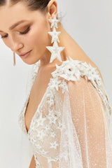 Comet Yıldız Motifli V Yaka A Kesim Gelinlik - Mediha Cambaz Bridal