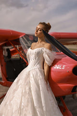 Daphne 24 Havuz Yaka Prenses Model Gelinlik - Mediha Cambaz Bridal