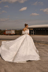 Daphne 24 Havuz Yaka Prenses Model Gelinlik - Mediha Cambaz Bridal