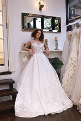 Davi Üç Boyut Dantelli V Yaka Prenses Model Gelinlik - Mediha Cambaz Bridal