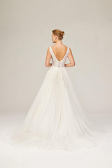 Diamonds 23 Dantelli Dekolteli A Kesim Gelinlik - Mediha Cambaz Bridal