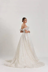 Dream Simli Sade Düşük Kol A Kesim Gelinlik - Mediha Cambaz Bridal