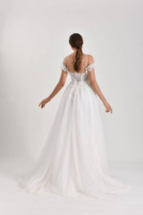 Elevation Üç Boyutlu Dantel A Kesim Gelinlik - Mediha Cambaz Bridal