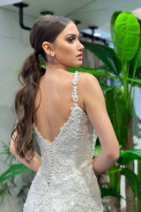 Elsa V Yaka Dantel Saten Balık Gelinlik - Mediha Cambaz Bridal