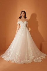 Emily Üç Boyutlu Dantel A Kesim Gelinlik - Mediha Cambaz Bridal