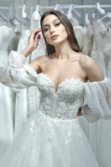 Erin Düşük Balon Kollu A Kesim Gelinlik - Mediha Cambaz Bridal