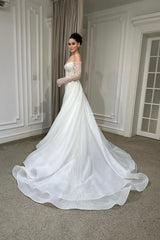 Esther Dantel İki Parça Düz Kesim Gelinlik - Mediha Cambaz Bridal