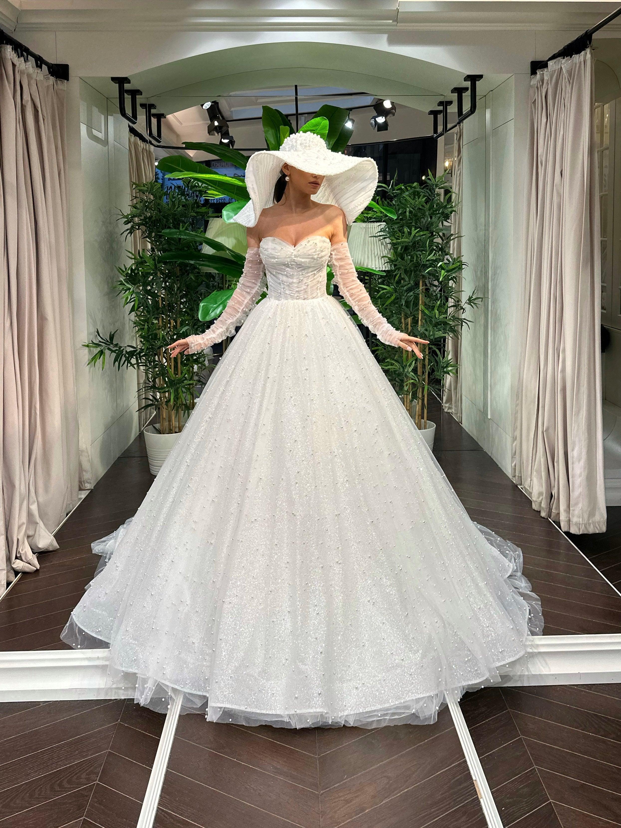 Eve Straplez İncili Tül Prenses Model Gelinlik - Mediha Cambaz Bridal