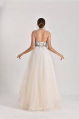 Evelyn Üç Boyutlu İtalyan Tül A Kesim Gelinlik - Mediha Cambaz Bridal