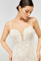 Even İnce Askılı Fransız Dantel Balık Gelinlik - Mediha Cambaz Bridal